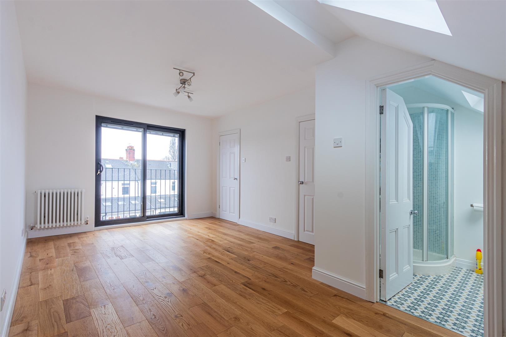 DERI ROAD, PENYLAN, CARDIFF Jeffrey Ross Estate Agents